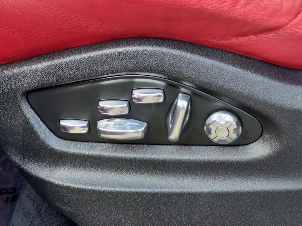 Thumbnail: 2019 Porsche Cayenne - 27
