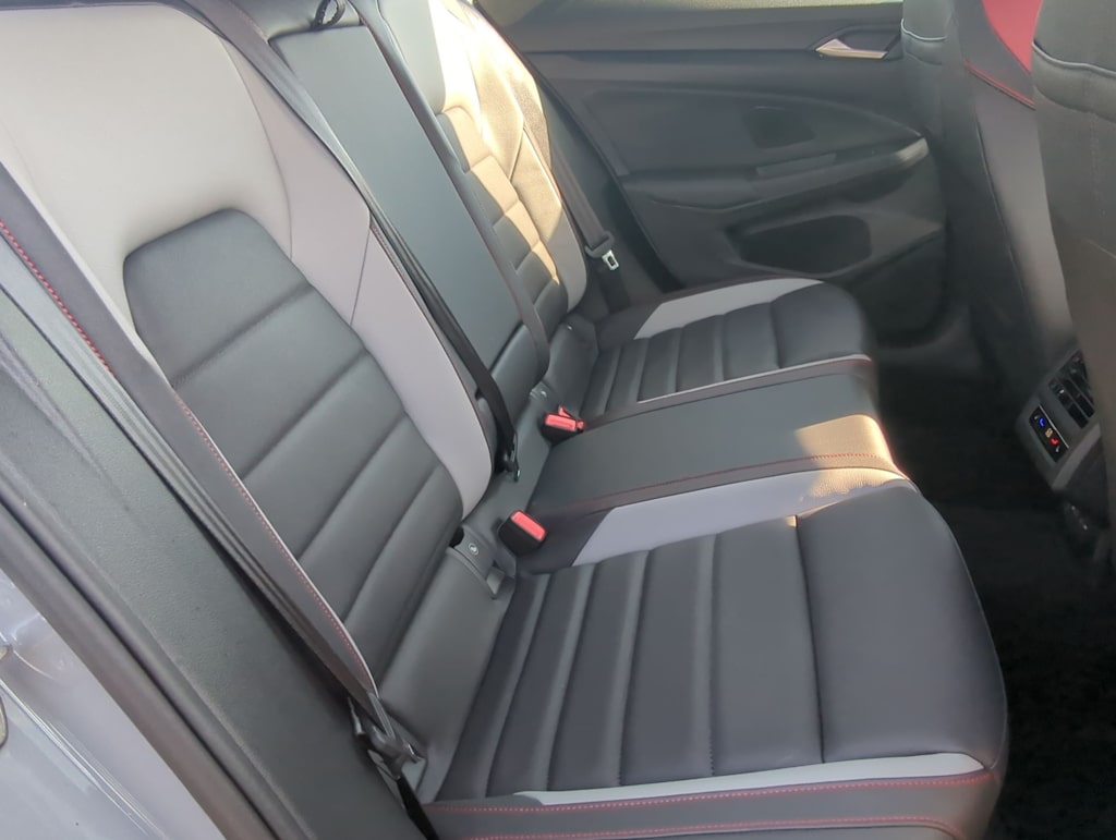 Thumbnail: 2024 Volkswagen Golf - 28