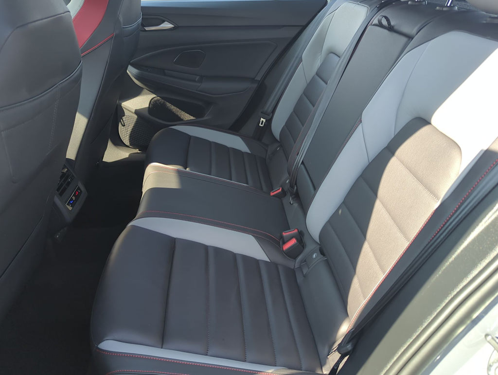 Thumbnail: 2024 Volkswagen Golf - 13