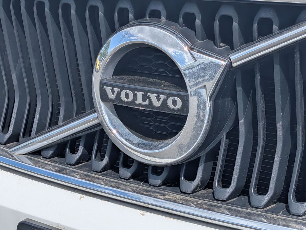 Thumbnail: 2019 Volvo XC40 - 27