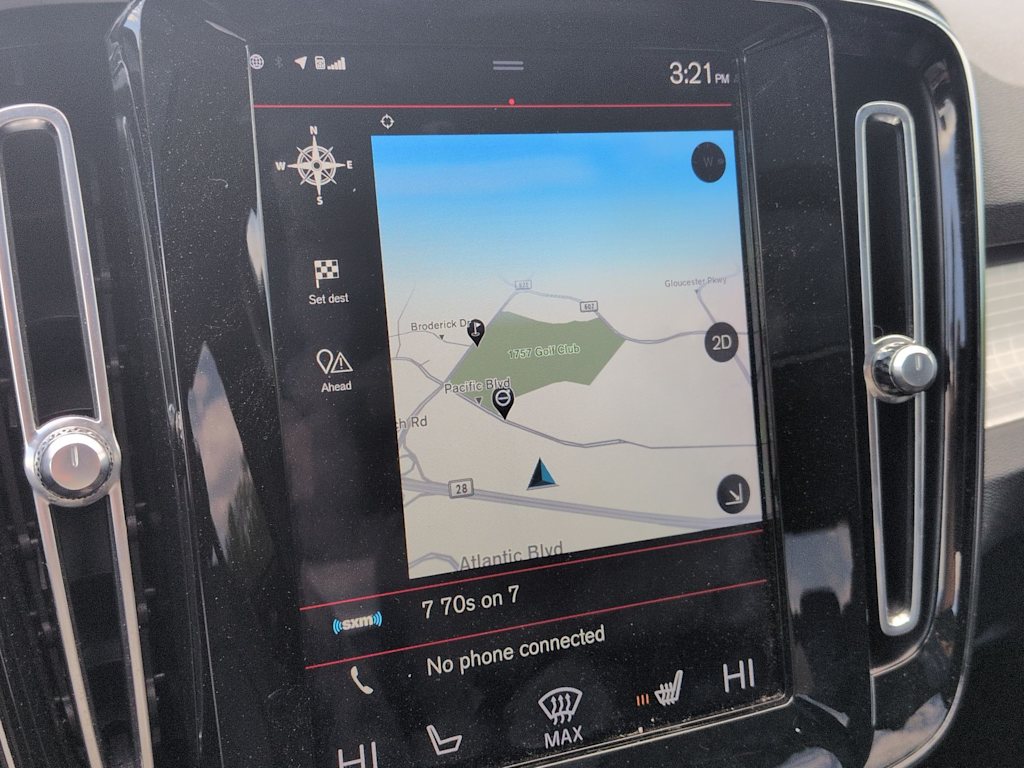 Thumbnail: 2019 Volvo XC40 - 35