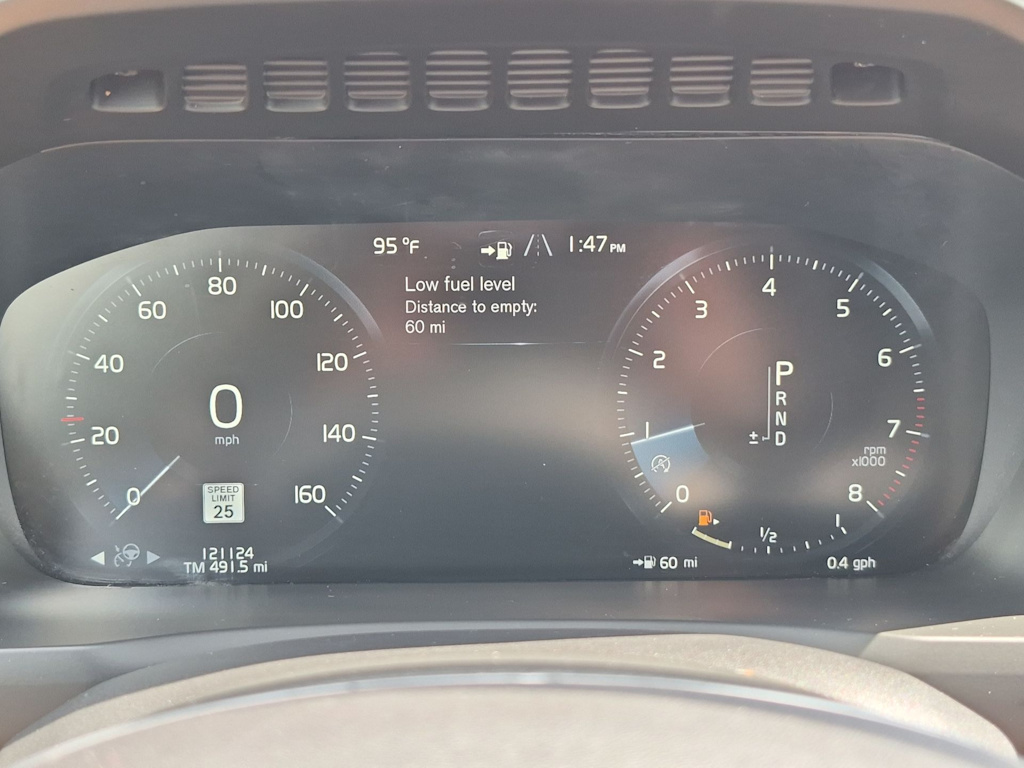 Thumbnail: 2018 Volvo XC90 - 17
