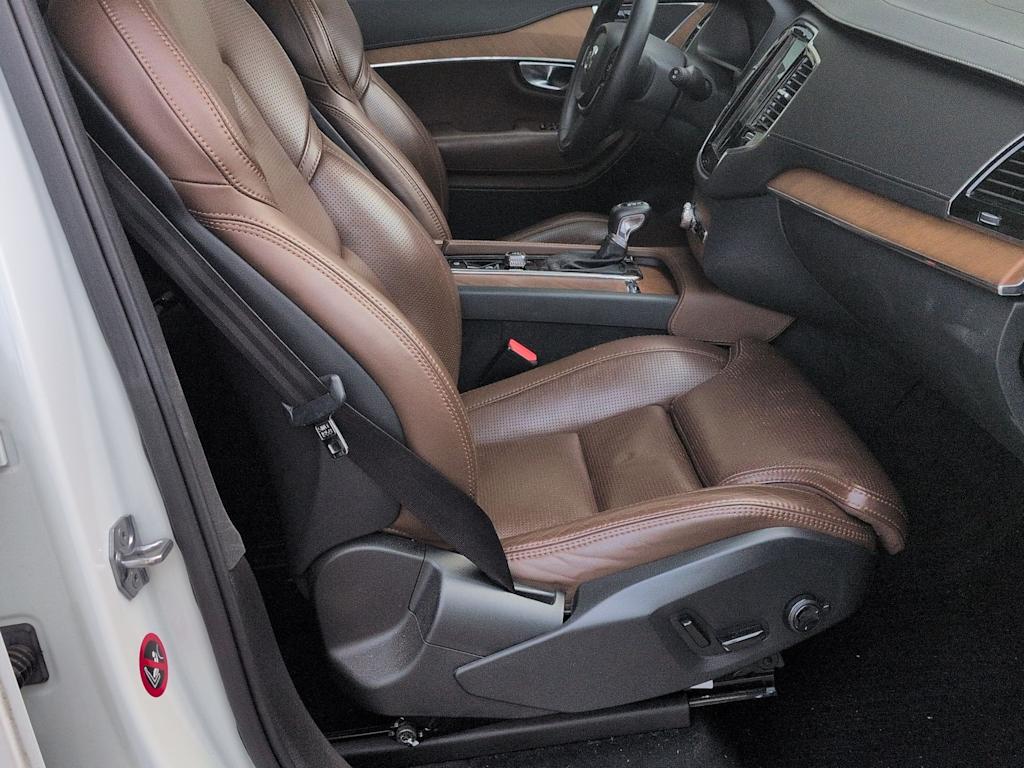 Thumbnail: 2018 Volvo XC90 - 31