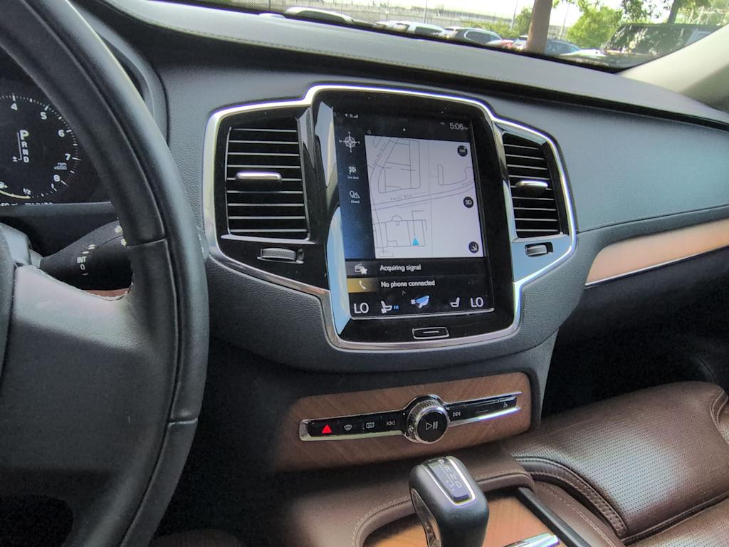 Thumbnail: 2018 Volvo XC90 - 15