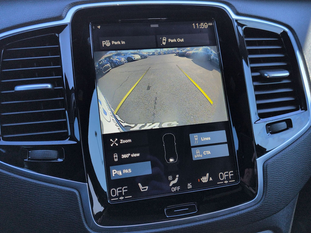 Thumbnail: 2017 Volvo XC90 - 35