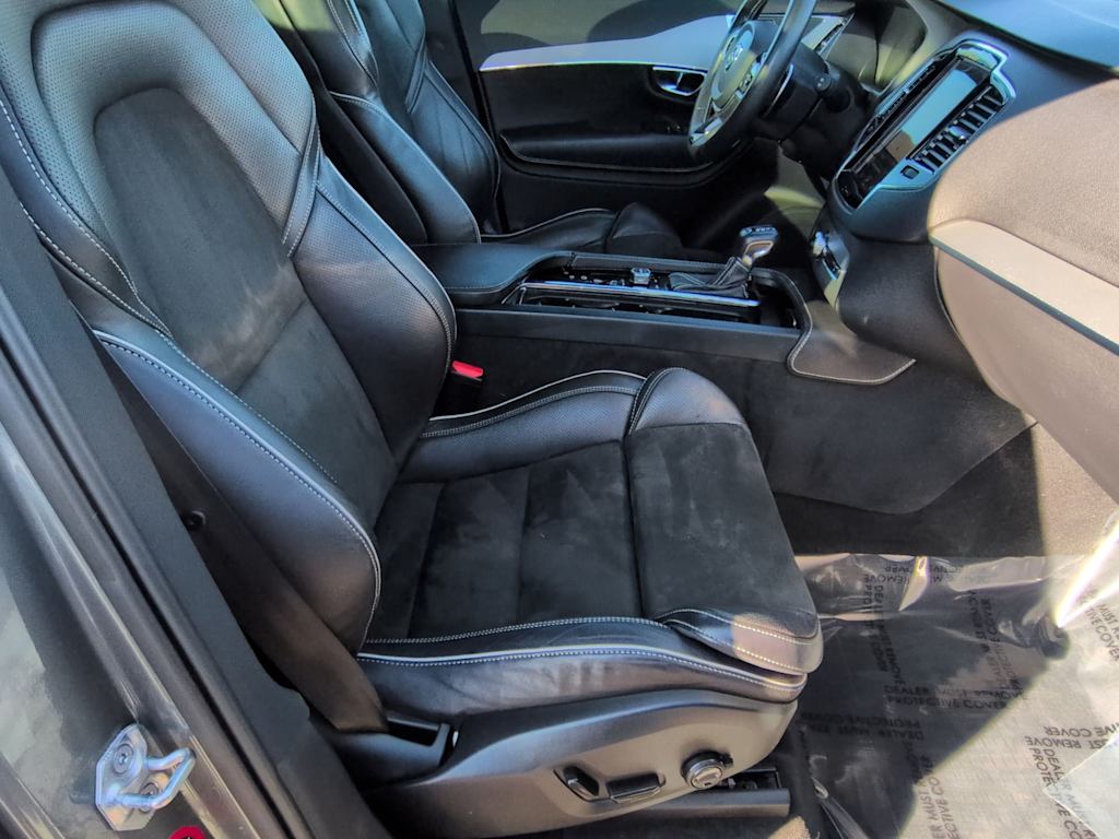 Thumbnail: 2017 Volvo XC90 - 11