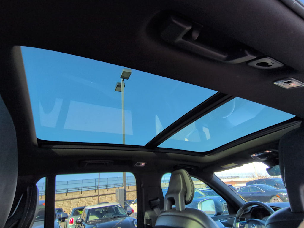 Thumbnail: 2017 Volvo XC90 - 29