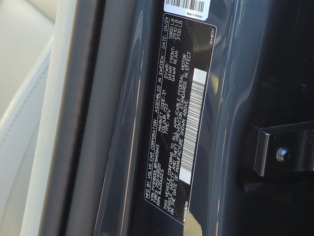 Thumbnail: 2024 Volvo XC60 - 19