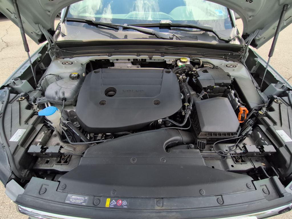 Thumbnail: 2024 Volvo XC40 - 26