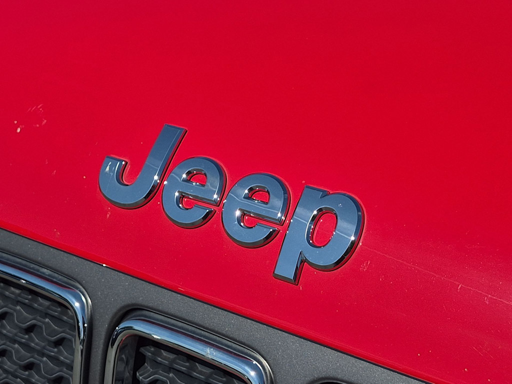 Thumbnail: 2020 Jeep Renegade - 6