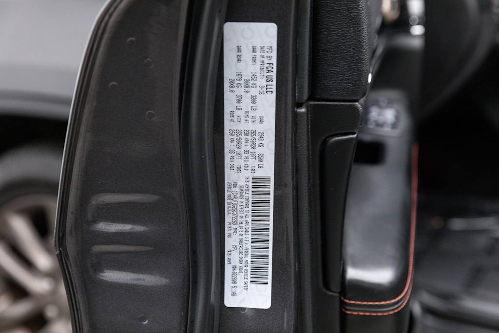 Thumbnail: 2016 Jeep Grand Cherokee - 20