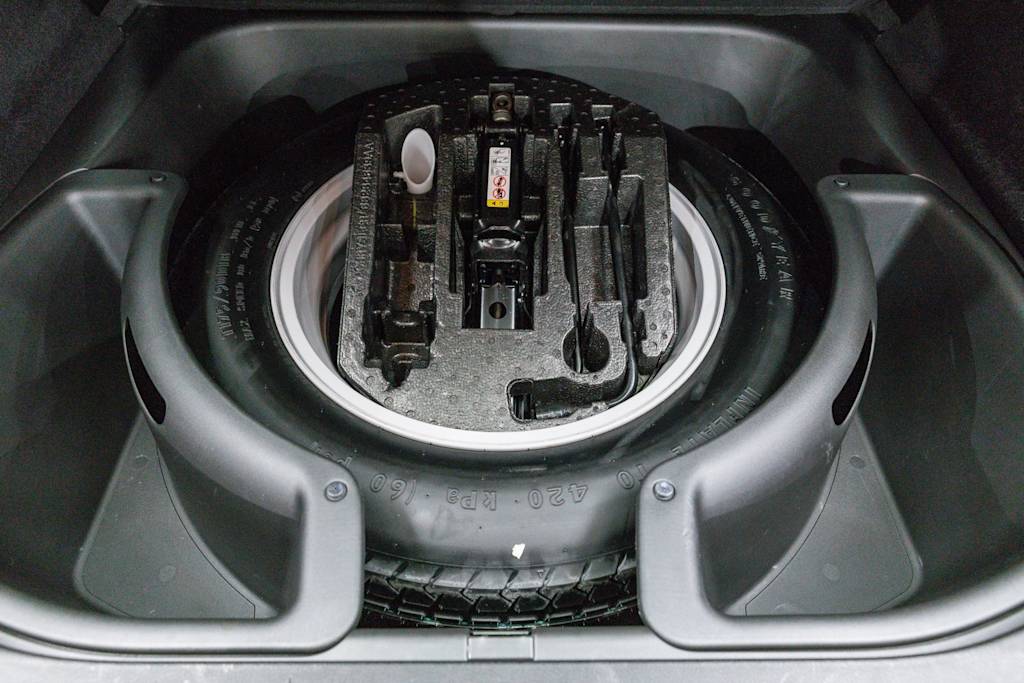 Thumbnail: 2016 Jeep Grand Cherokee - 37