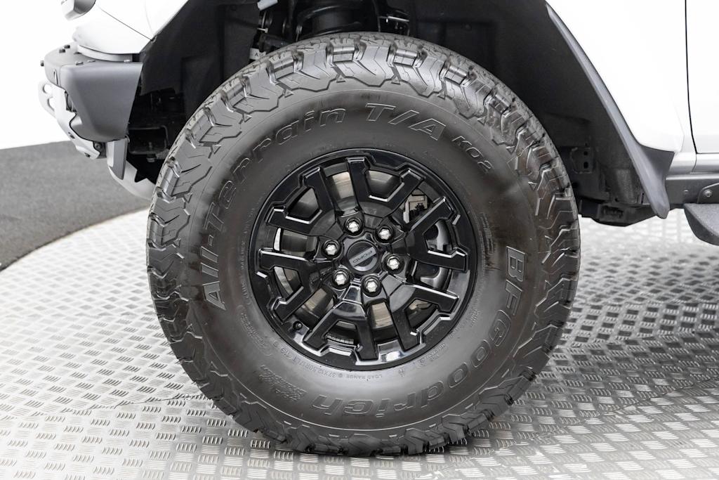 Thumbnail: 2025 Ford Bronco - 8