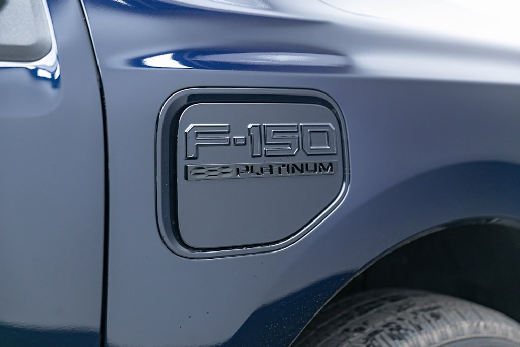 2023 Ford F-150 Lightning Platinum 47