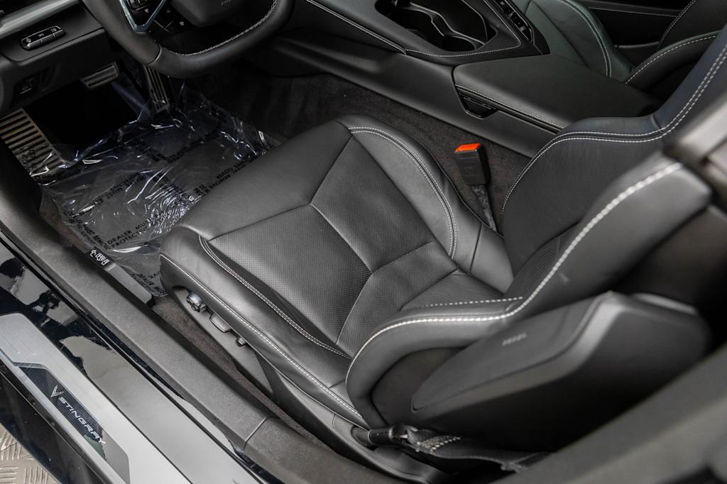 Thumbnail: 2023 Chevrolet Corvette - 32