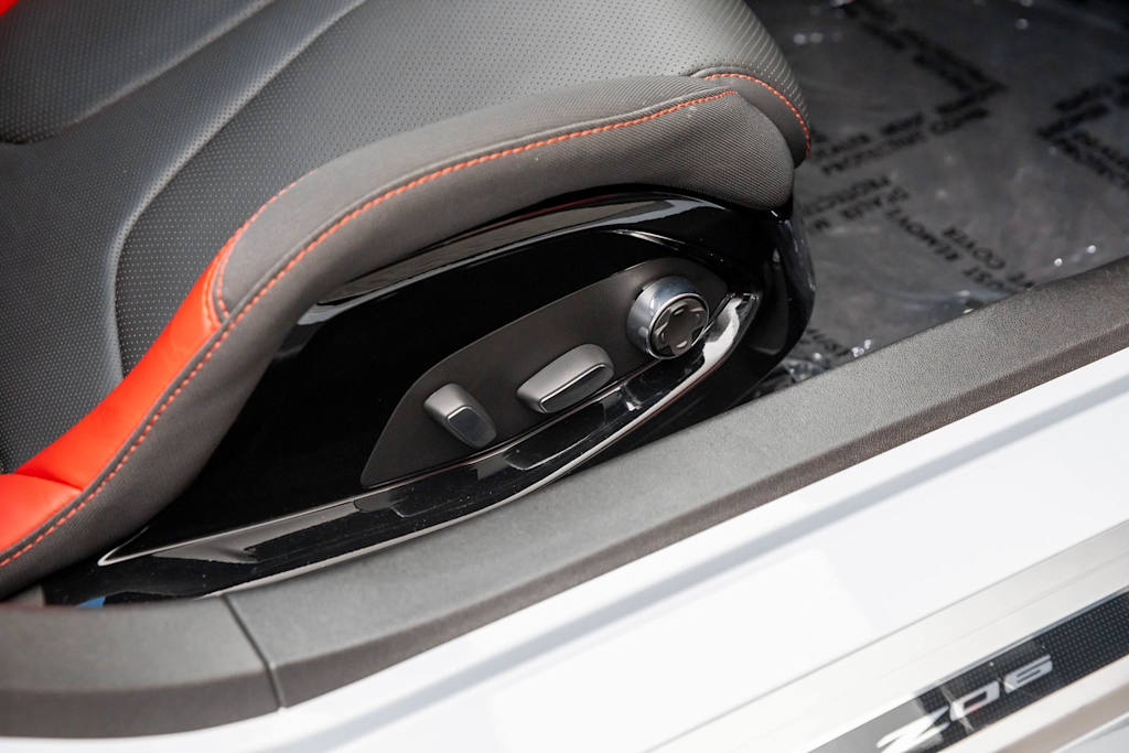 Thumbnail: 2023 Chevrolet Corvette - 43