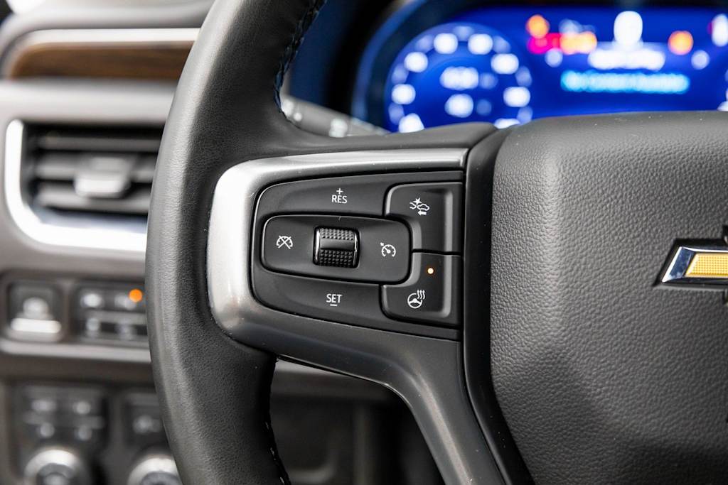 Thumbnail: 2024 Chevrolet Suburban - 30