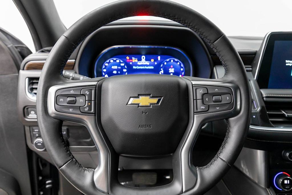 Thumbnail: 2024 Chevrolet Suburban - 9