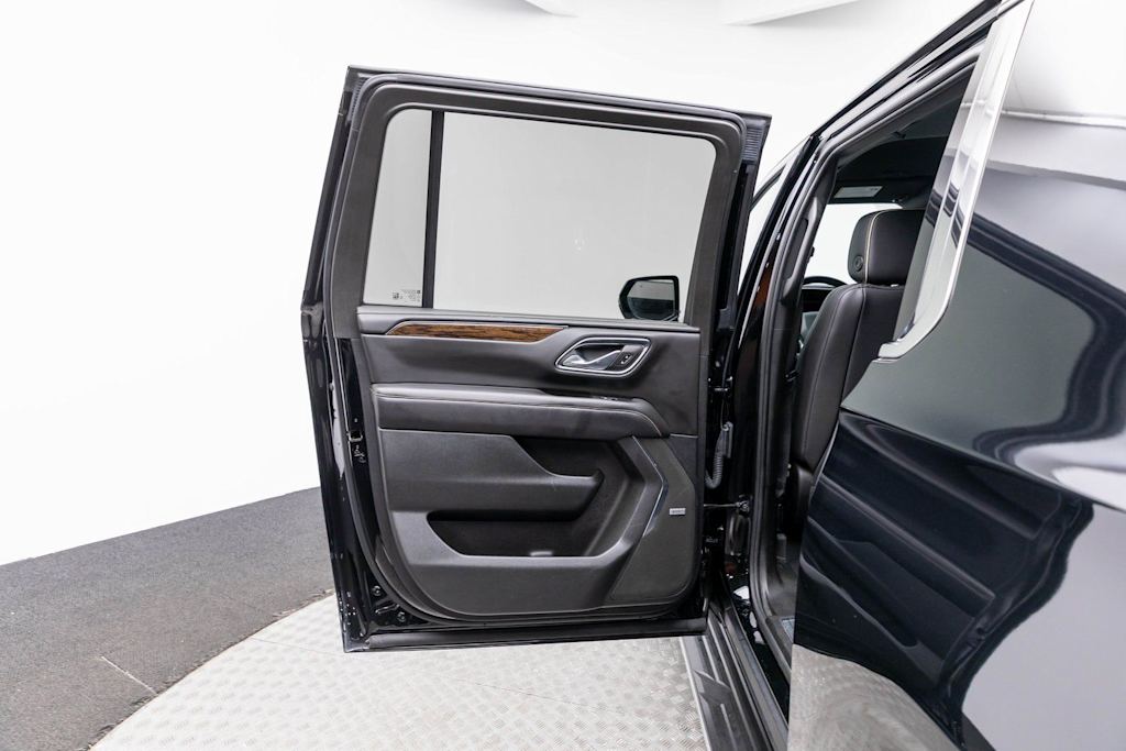 Thumbnail: 2024 Chevrolet Suburban - 34