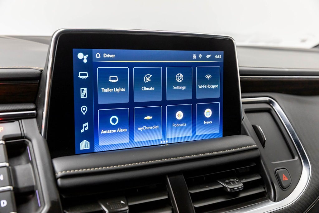 Thumbnail: 2024 Chevrolet Suburban - 21