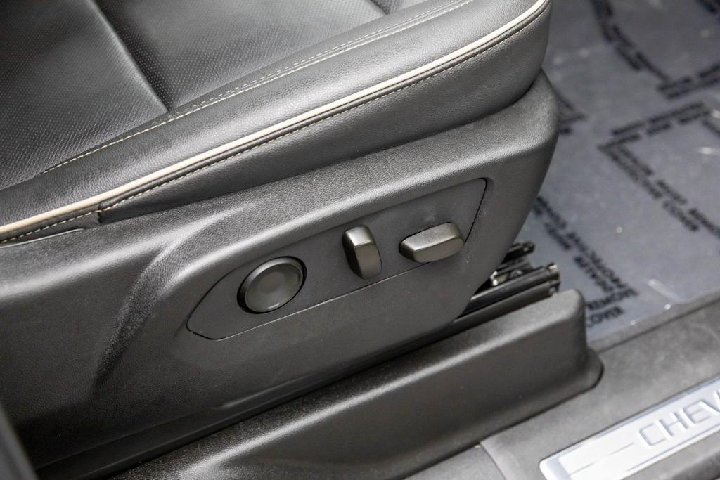 Thumbnail: 2024 Chevrolet Suburban - 42