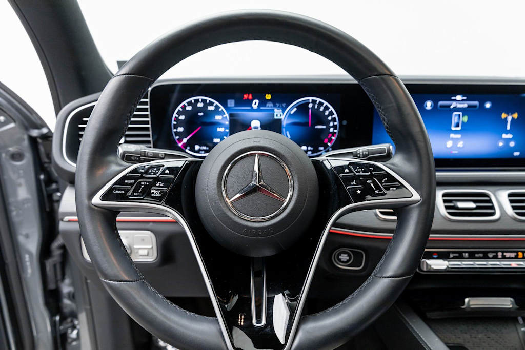 Thumbnail: 2025 Mercedes-Benz GLE - 10