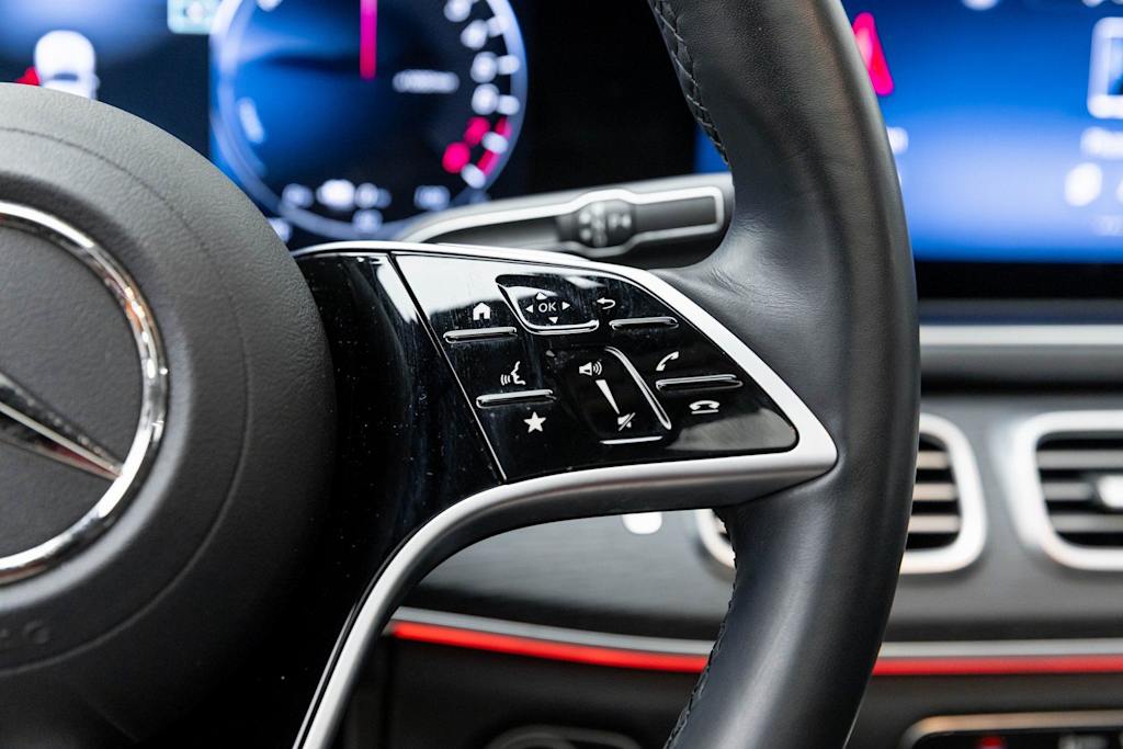 Thumbnail: 2025 Mercedes-Benz GLE - 33