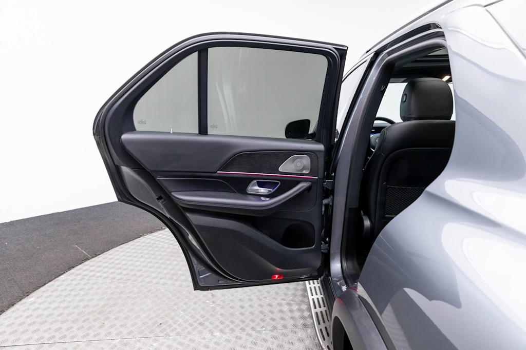 Thumbnail: 2022 Mercedes-Benz GLE - 35