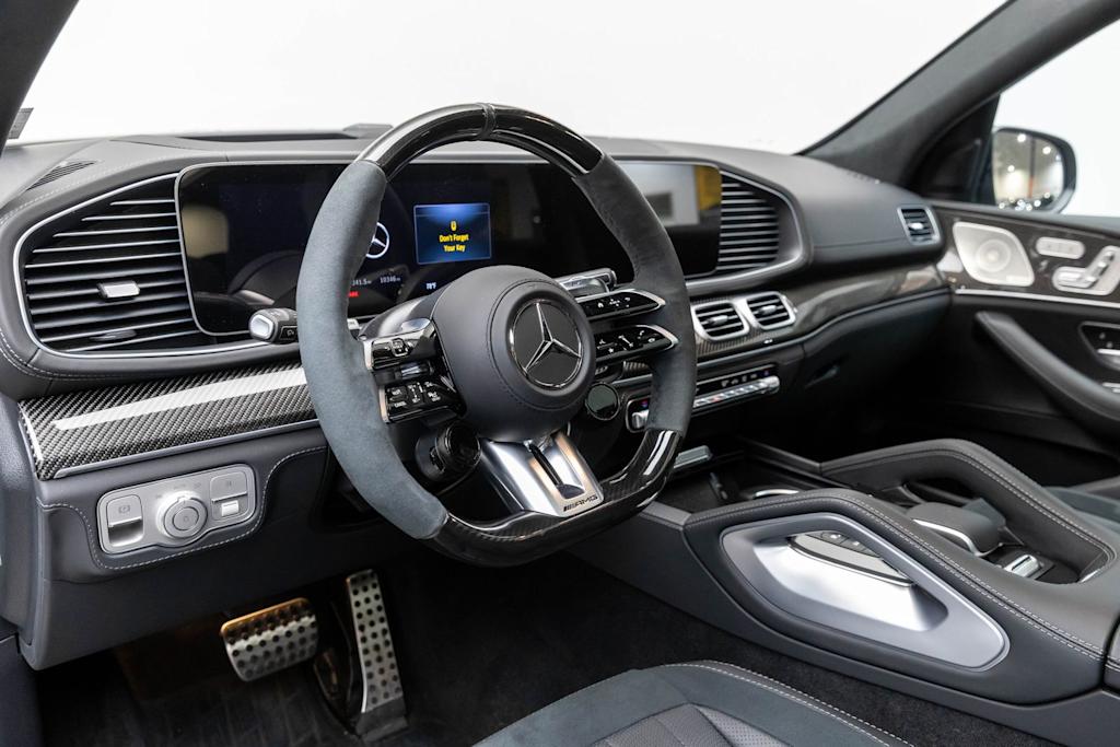 Thumbnail: 2025 Mercedes-Benz GLE - 2