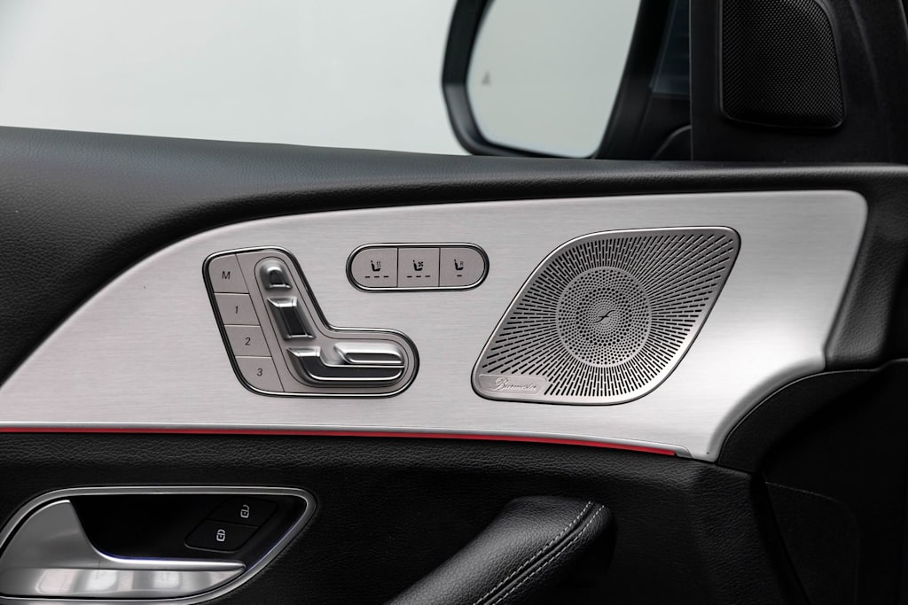 Thumbnail: 2025 Mercedes-Benz GLS - 32