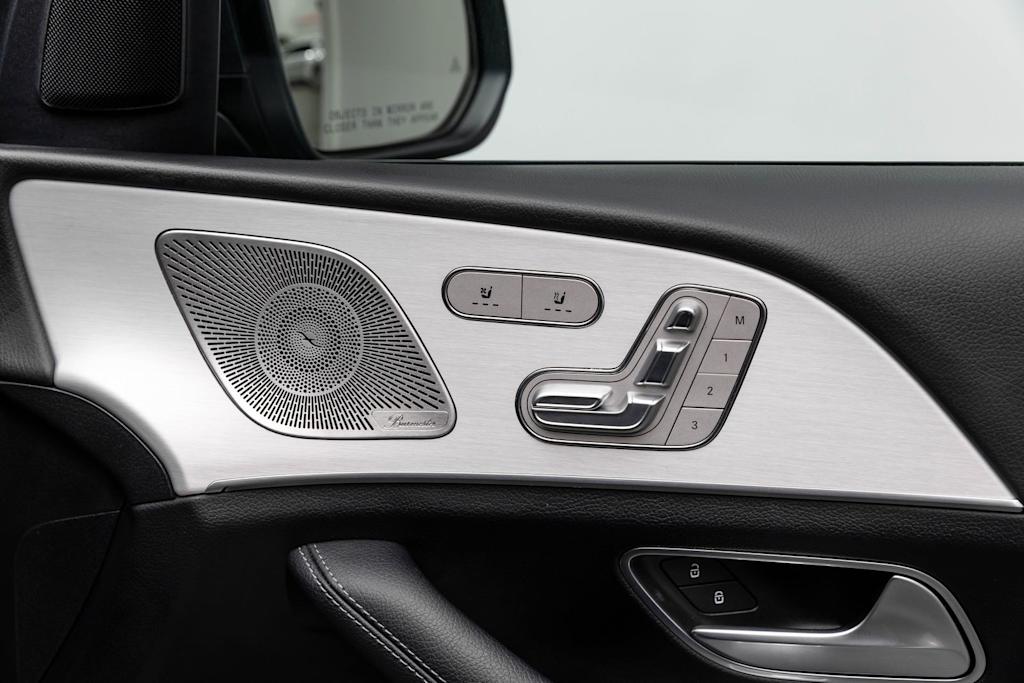 Thumbnail: 2025 Mercedes-Benz GLS - 53