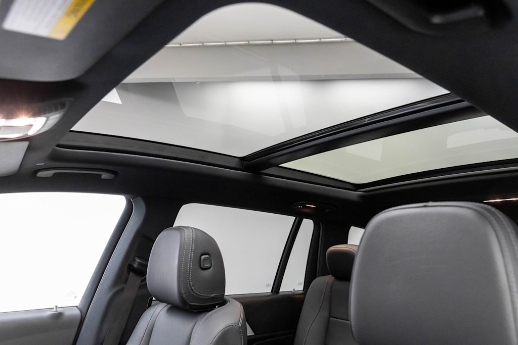 Thumbnail: 2025 Mercedes-Benz GLS - 67