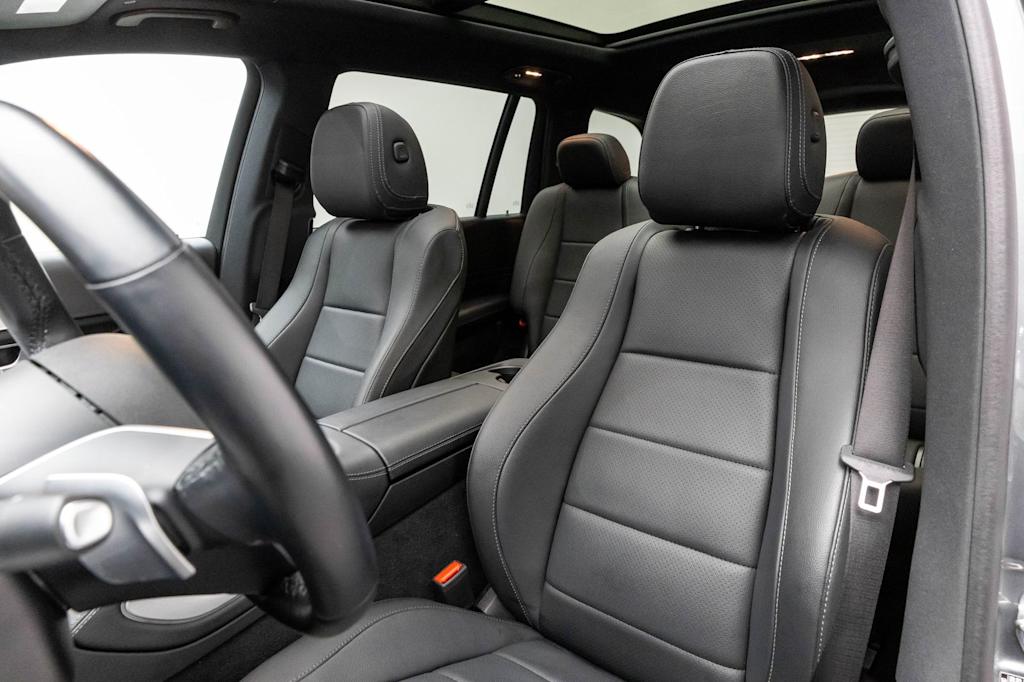 Thumbnail: 2025 Mercedes-Benz GLS - 12
