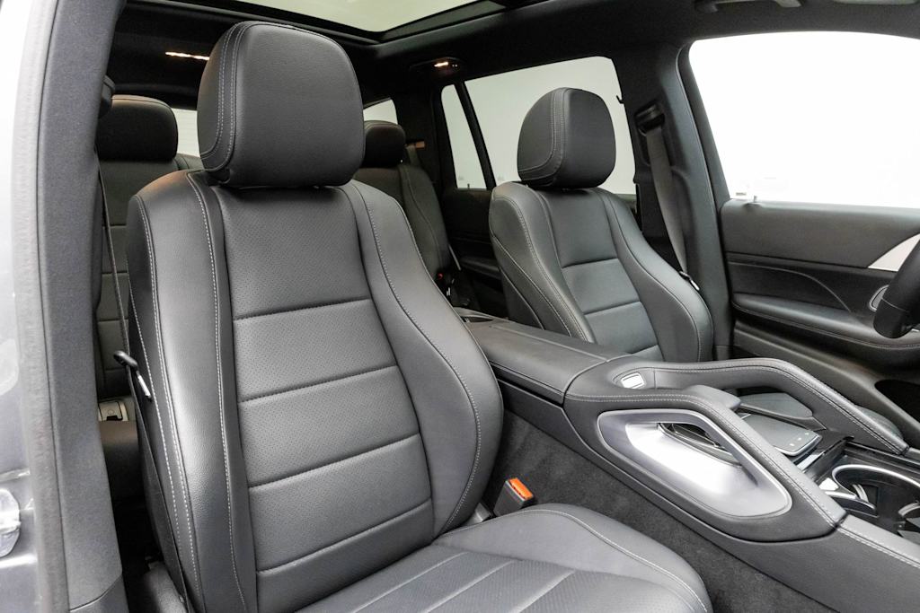 Thumbnail: 2025 Mercedes-Benz GLS - 26