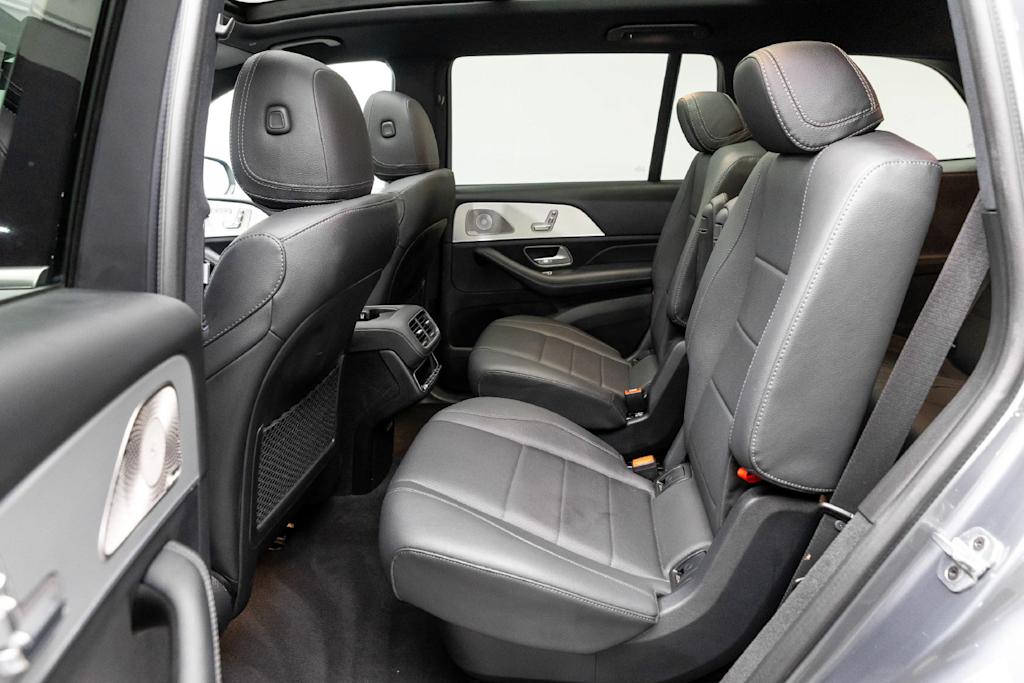 Thumbnail: 2025 Mercedes-Benz GLS - 3