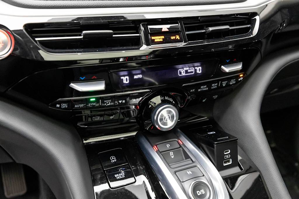 Thumbnail: 2023 Acura MDX - 38