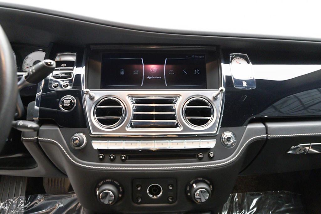 Thumbnail: 2018 Rolls-Royce Wraith - 14