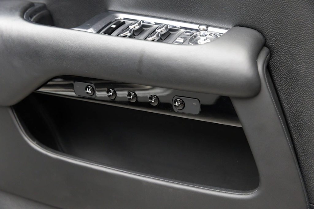 Thumbnail: 2018 Rolls-Royce Wraith - 55