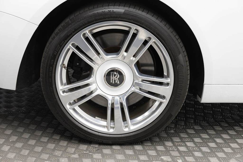 Thumbnail: 2018 Rolls-Royce Wraith - 42