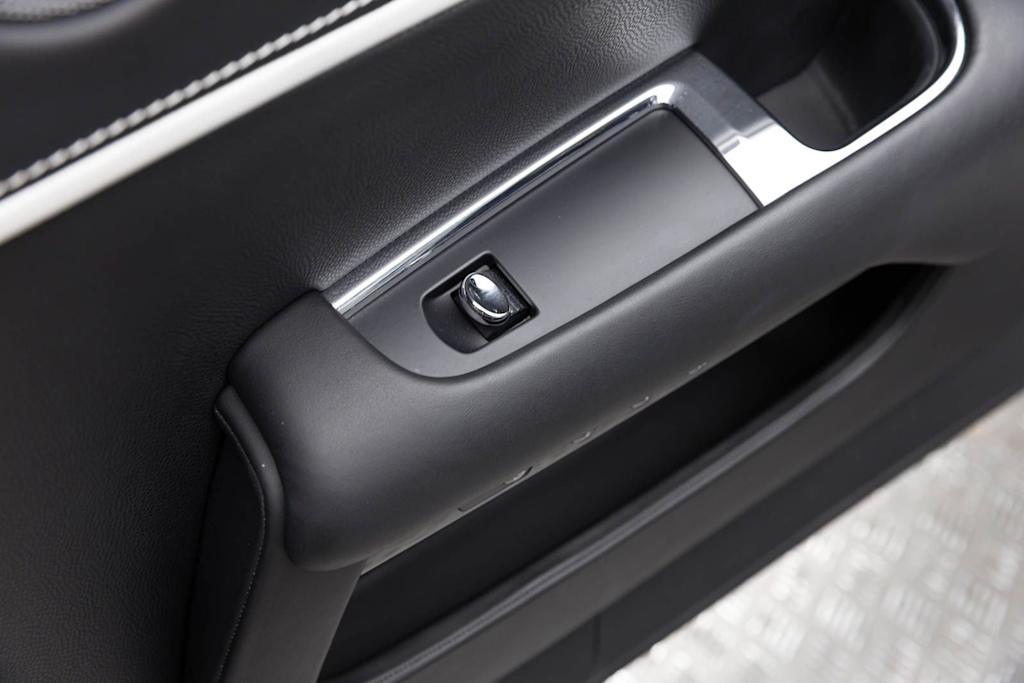 Thumbnail: 2018 Rolls-Royce Wraith - 50