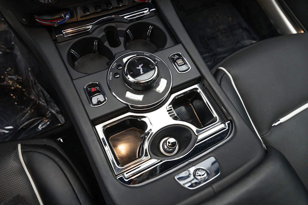 Thumbnail: 2018 Rolls-Royce Wraith - 35