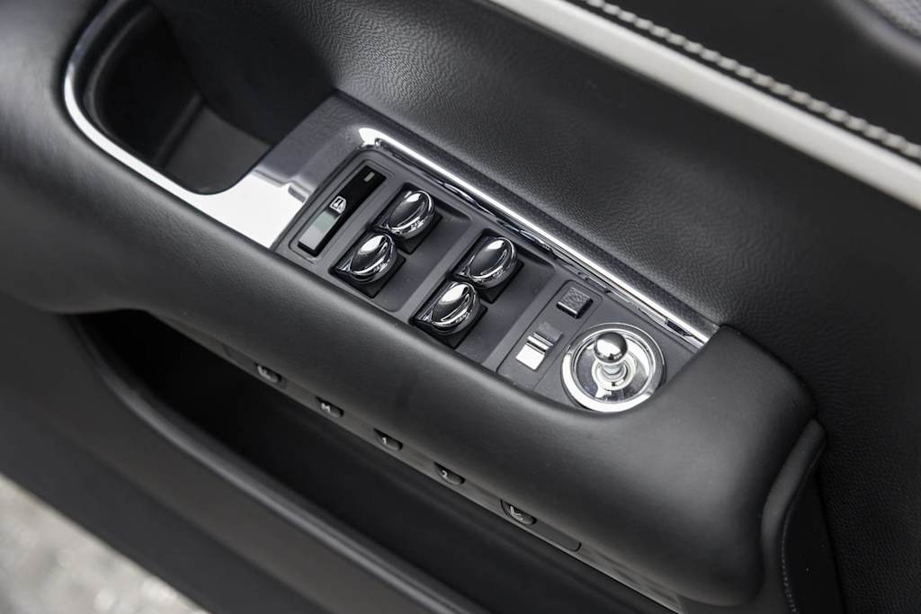 Thumbnail: 2018 Rolls-Royce Wraith - 47