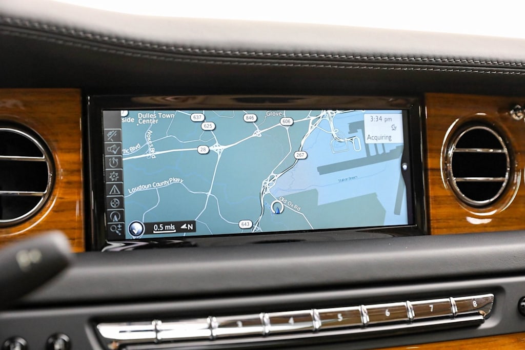 Thumbnail: 2015 Rolls-Royce Phantom - 17