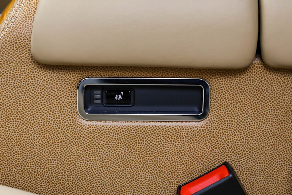 Thumbnail: 2015 Rolls-Royce Phantom - 33