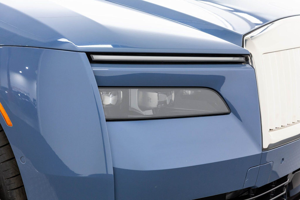 Thumbnail: 2024 Rolls-Royce Spectre - 43