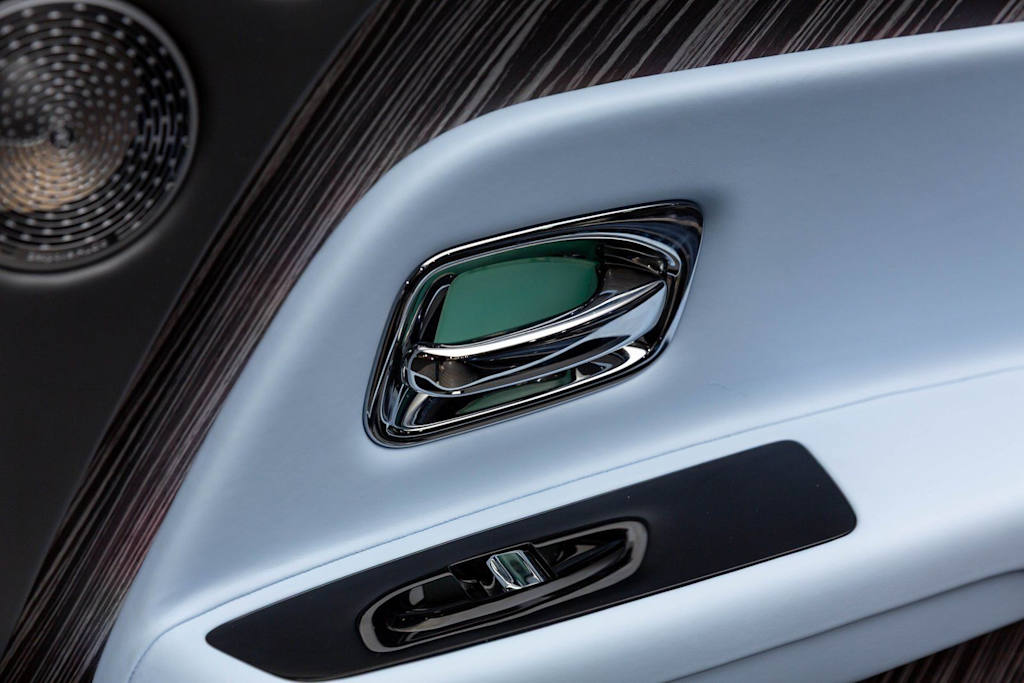 Thumbnail: 2024 Rolls-Royce Spectre - 49