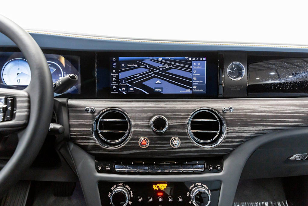 Thumbnail: 2024 Rolls-Royce Spectre - 14