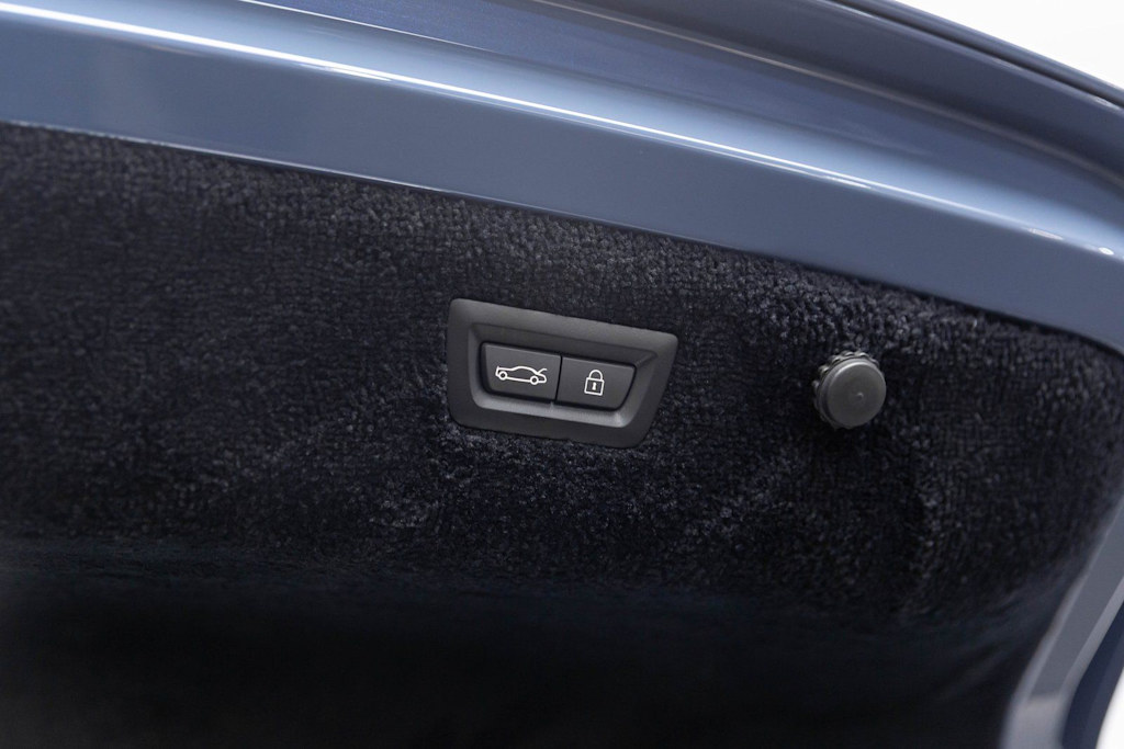 Thumbnail: 2024 Rolls-Royce Spectre - 36