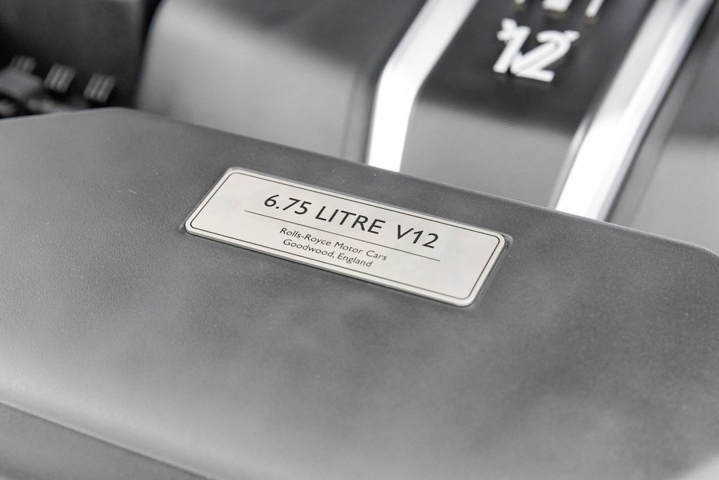 Thumbnail: 2023 Rolls-Royce Phantom - 39