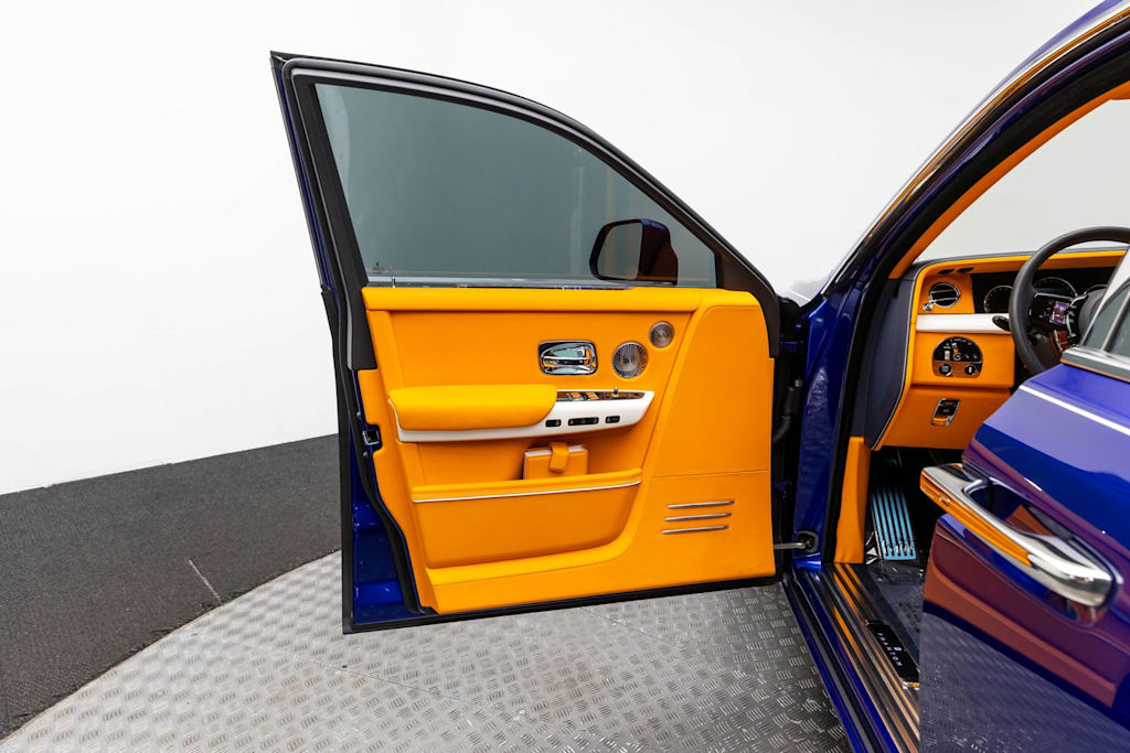 Thumbnail: 2023 Rolls-Royce Phantom - 19